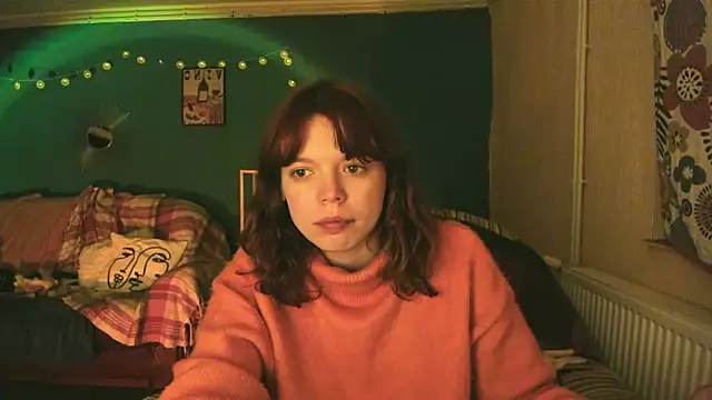 Snapshot of ClancyMorissey chatting on February 19, 2025, 2:23 am ClancyMorissey online show from February 19, 2025, 2:23 am