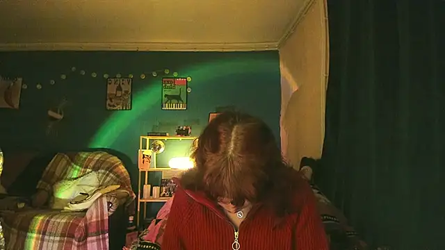 Snapshot of ClancyMorissey chatting on March 21, 2025, 9:12 pm ClancyMorissey online show from March 21, 2025, 9:12 pm