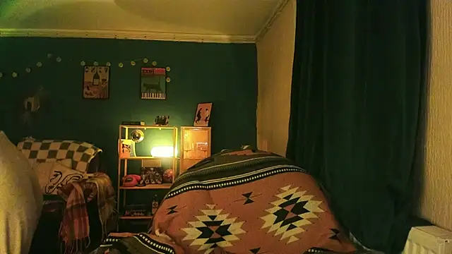 ClancyMorissey online show from November 14, 2025, 8:45 pm