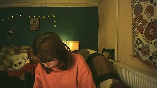 Snapshot of ClancyMorissey chatting on February 22, 2025, 11:35 pm ClancyMorissey online show from February 22, 2025, 11:35 pm