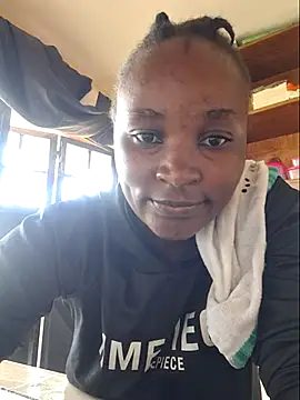 Samia Queen online show from January 5, 2025, 1:36 pm