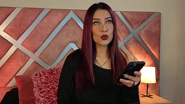  kelly hous36 online show from November 28, 2025, 1:11 pm