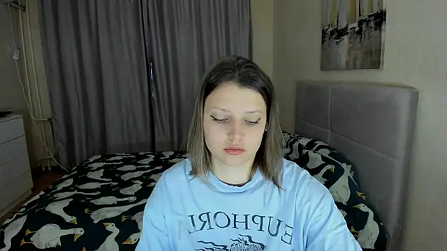 SoniNesti online show from September 20, 2025, 2:44 pm