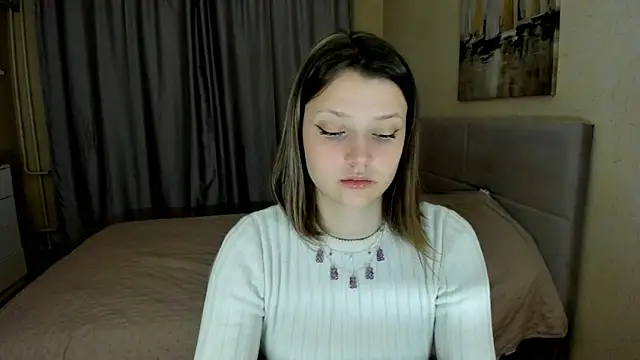 SoniNesti online show from October 29, 2025, 2:49 pm