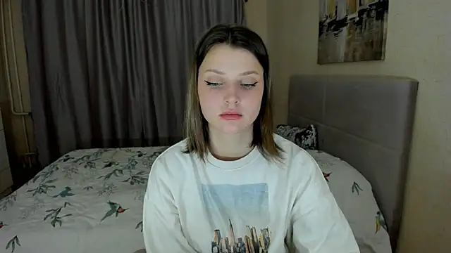 SoniNesti online show from October 4, 2025, 2:29 pm