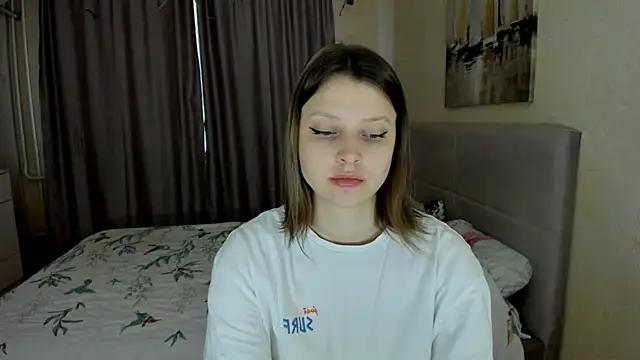 SoniNesti online show from September 30, 2025, 2:23 pm