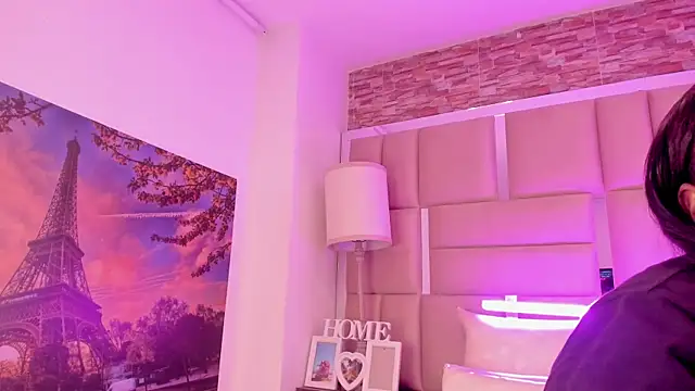 Snapshot of ShaniaBrownn chatting on February 24, 2026, 7:48 pm ShaniaBrownn online show from February 24, 2026, 7:48 pm