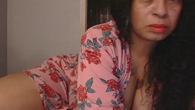 Snapshot of MSweetLindaParks chatting on November 1, 2025, 11:31 pm MSweetLindaParks online show from November 1, 2025, 11:31 pm