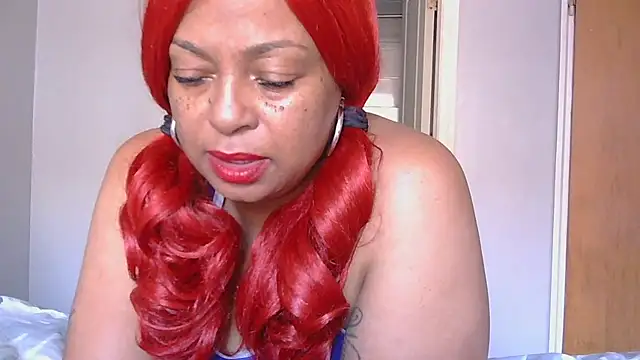 Snapshot of MSweetLindaParks chatting on September 20, 2025, 5:07 pm MSweetLindaParks online show from September 20, 2025, 5:07 pm