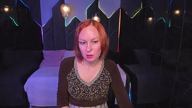 NikaGentle online show from October 11, 2025, 5:41 am