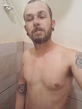 Bulldog2122 online show from October 3, 2025, 10:11 pm