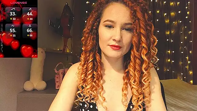 AgnesGraham online show from December 14, 2024, 4:41 pm