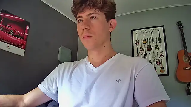 Snapshot of saint_not chatting on February 2, 2025, 2:56 pm saint not online show from February 2, 2025, 2:56 pm