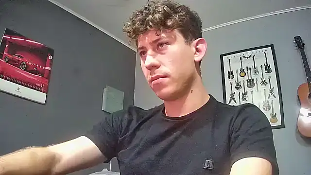 Snapshot of saint_not chatting on March 8, 2025, 12:55 am saint not online show from March 8, 2025, 12:55 am