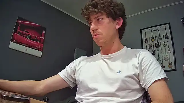 Snapshot of saint_not chatting on September 18, 2025, 10:35 pm saint not online show from September 18, 2025, 10:35 pm