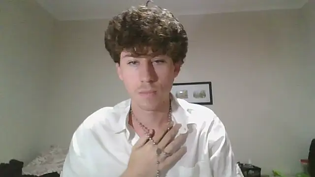 Snapshot of saint_not chatting on September 9, 2025, 5:11 pm saint not online show from September 9, 2025, 5:11 pm