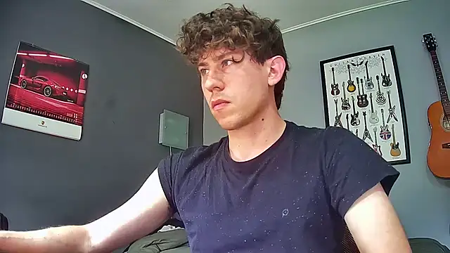 Snapshot of saint_not chatting on October 24, 2025, 4:50 pm saint not online show from October 24, 2025, 4:50 pm