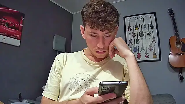 Snapshot of saint_not chatting on February 10, 2025, 2:52 am saint not online show from February 10, 2025, 2:52 am