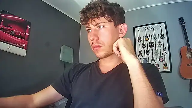 Snapshot of saint_not chatting on March 5, 2025, 6:12 pm saint not online show from March 5, 2025, 6:12 pm