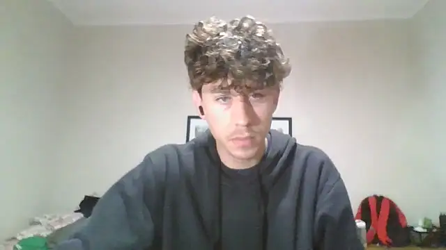 Snapshot of saint_not chatting on October 20, 2025, 10:21 pm saint not online show from October 20, 2025, 10:21 pm