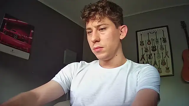 Snapshot of saint_not chatting on February 15, 2025, 9:39 pm saint not online show from February 15, 2025, 9:39 pm