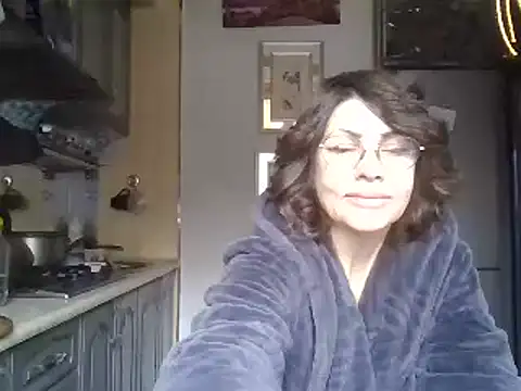 Snapshot of Baby-Matilda chatting on February 6, 2025, 8:18 am Baby-Matilda online show from February 6, 2025, 8:18 am