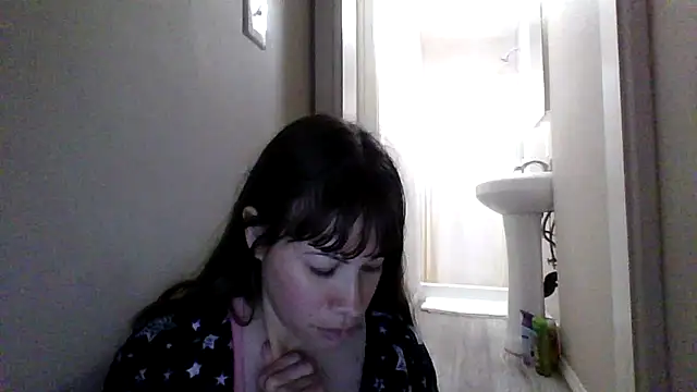 petitedoll29 online show from December 16, 2025, 11:09 pm