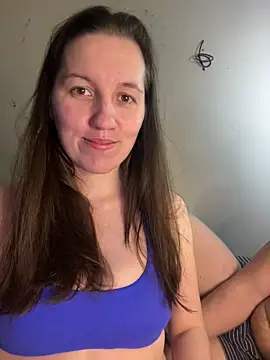 Snapshot of Nicole-Ray chatting on December 20, 2024, 11:26 pm Nicole-Ray online show from December 20, 2024, 11:26 pm