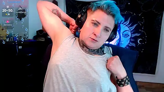 Marieblueeyes online show from February 9, 2025, 9:16 am