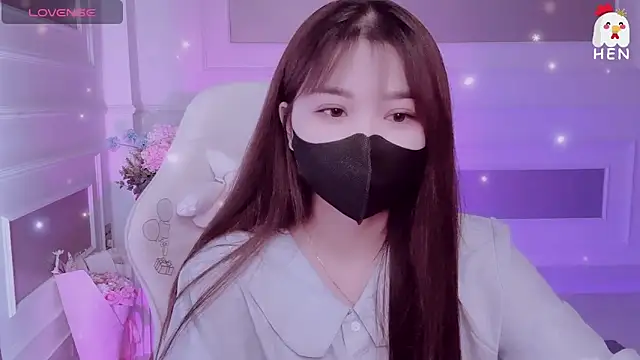 hen237 online show from April 2, 2026, 8:59 pm