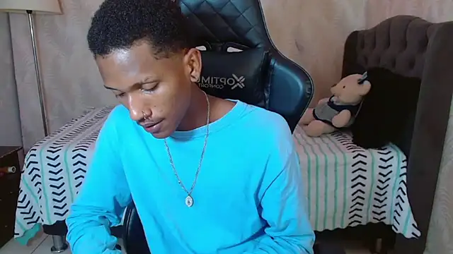 Snapshot of ManSant chatting on September 13, 2025, 2:06 pm ManSant online show from September 13, 2025, 2:06 pm