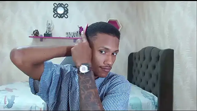 Snapshot of ManSant chatting on March 22, 2025, 3:31 pm ManSant online show from March 22, 2025, 3:31 pm