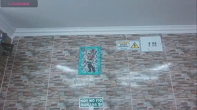 Snapshot of SexDiffrent chatting on October 24, 2025, 3:33 pm SexDiffrent online show from October 24, 2025, 3:33 pm