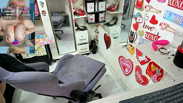 allsson queen online show from March 26, 2026, 9:46 pm