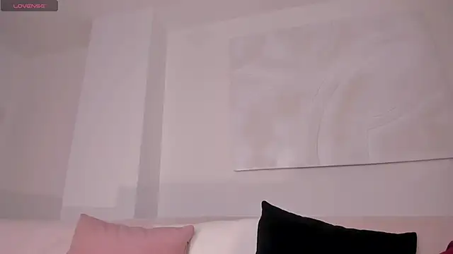 DannaGibbs online show from February 16, 2025, 8:00 pm
