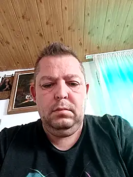 Snapshot of Borisache chatting on September 24, 2025, 7:15 am Borisache online show from September 24, 2025, 7:15 am