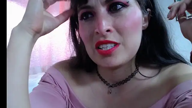 Alexandrasaenz online show from November 10, 2025, 9:31 pm