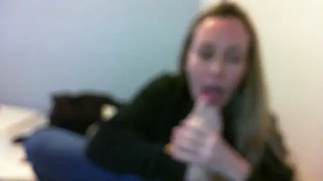 Snapshot of Annylove1 chatting on October 10, 2025, 11:27 pm Annylove1 online show from October 10, 2025, 11:27 pm