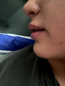 Hannahoff online show from December 19, 2025, 12:36 am