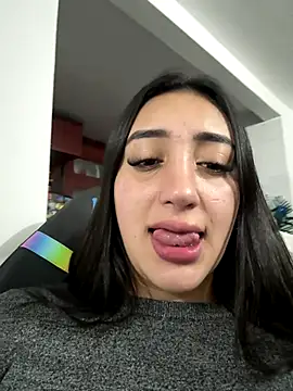 Hannahoff online show from December 1, 2025, 9:32 am