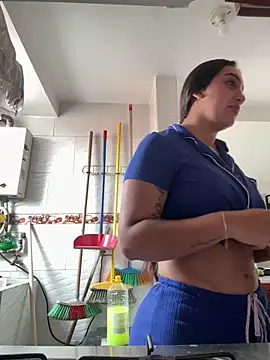 Hannahoff online show from November 6, 2025, 6:12 pm