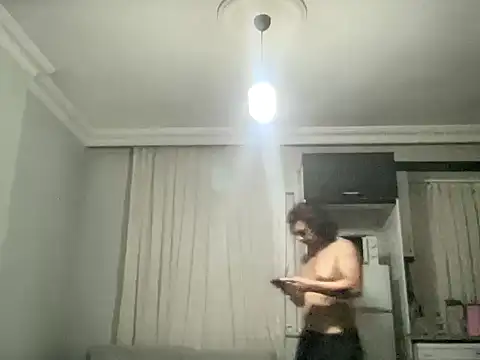 ALPHANDRE online show from October 11, 2025, 7:37 pm