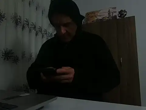 ALPHANDRE online show from March 28, 2026, 7:04 pm