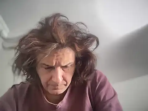 ALPHANDRE online show from October 9, 2025, 6:58 am