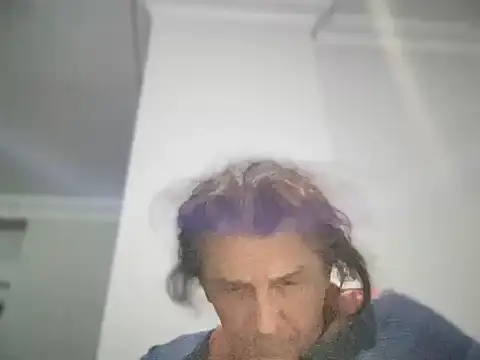 Snapshot of ALPHANDRE chatting on November 24, 2025, 7:58 pm ALPHANDRE online show from November 24, 2025, 7:58 pm