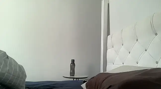 ALPHANDRE online show from March 2, 2025, 5:23 am