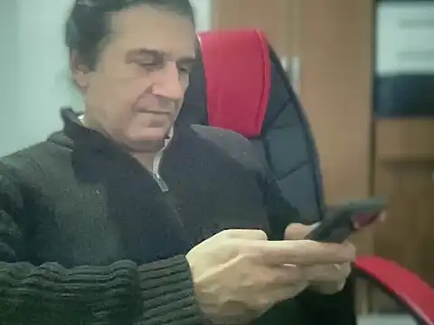 ALPHANDRE online show from February 8, 2026, 6:38 pm