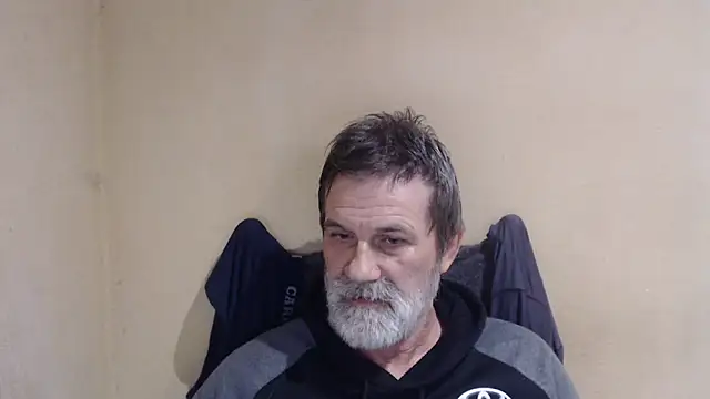 Snapshot of AlexNudo chatting on October 10, 2025, 8:48 am AlexNudo online show from October 10, 2025, 8:48 am