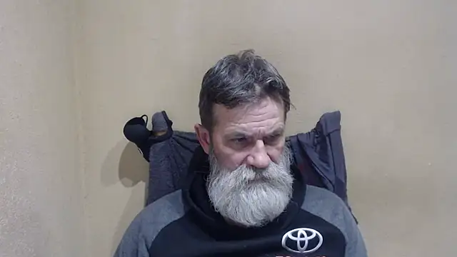 Snapshot of AlexNudo chatting on February 23, 2026, 11:05 pm AlexNudo online show from February 23, 2026, 11:05 pm