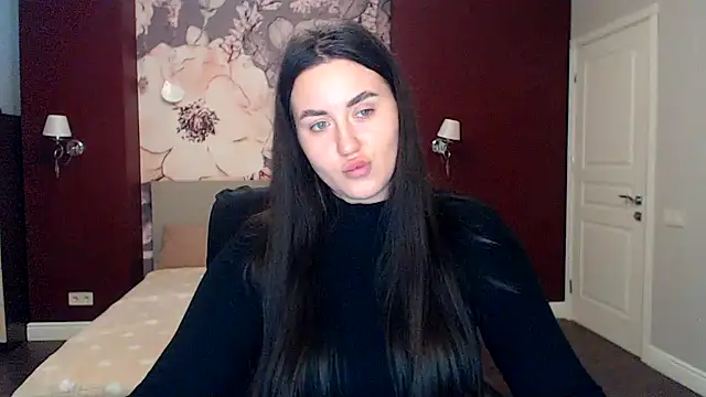 Roxie Bradley online show from January 21, 2025, 6:33 am